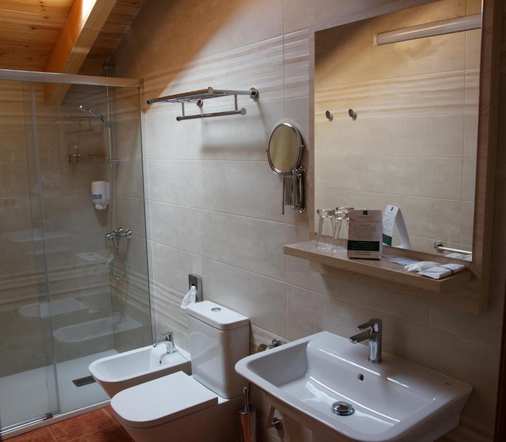 Hotel Rural Las Montanas De Pumar Besullo Екстер'єр фото