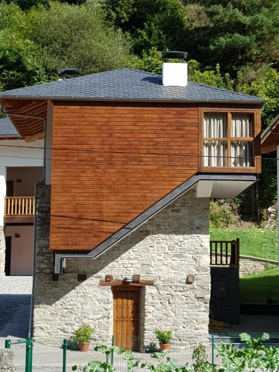 Hotel Rural Las Montanas De Pumar Besullo Екстер'єр фото