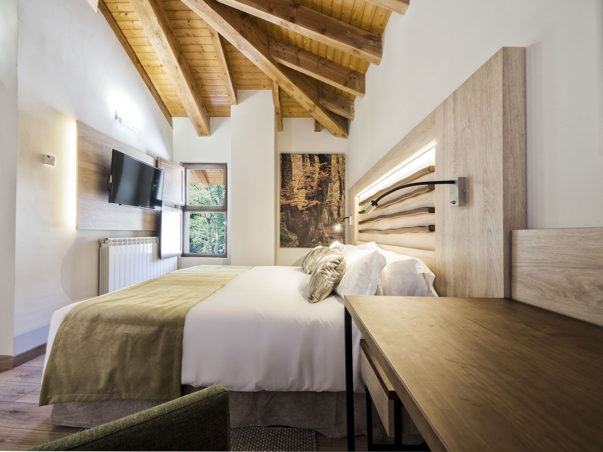 Hotel Rural Las Montanas De Pumar Besullo Екстер'єр фото